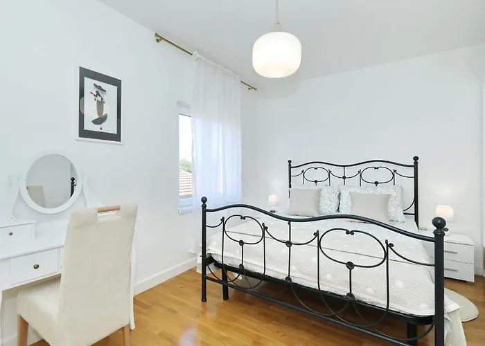 Apartment Nauta Veritas